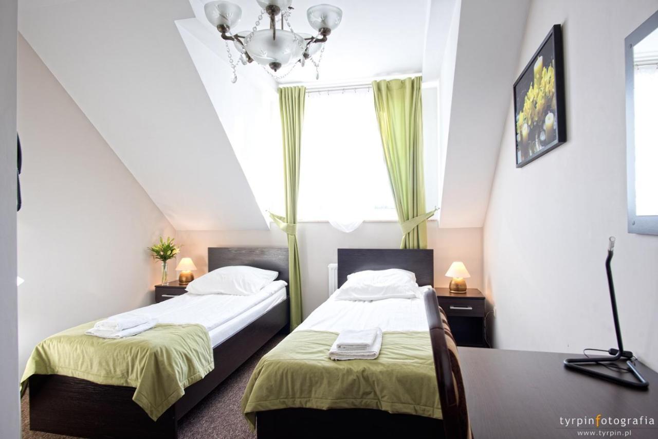 Hotel Millenium Góra Motyczna 외부 사진