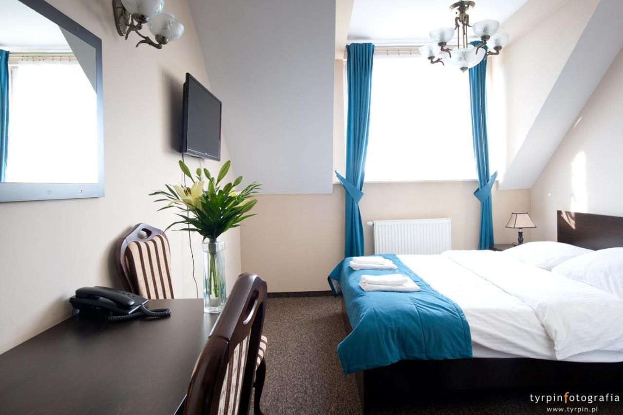 Hotel Millenium Góra Motyczna 외부 사진