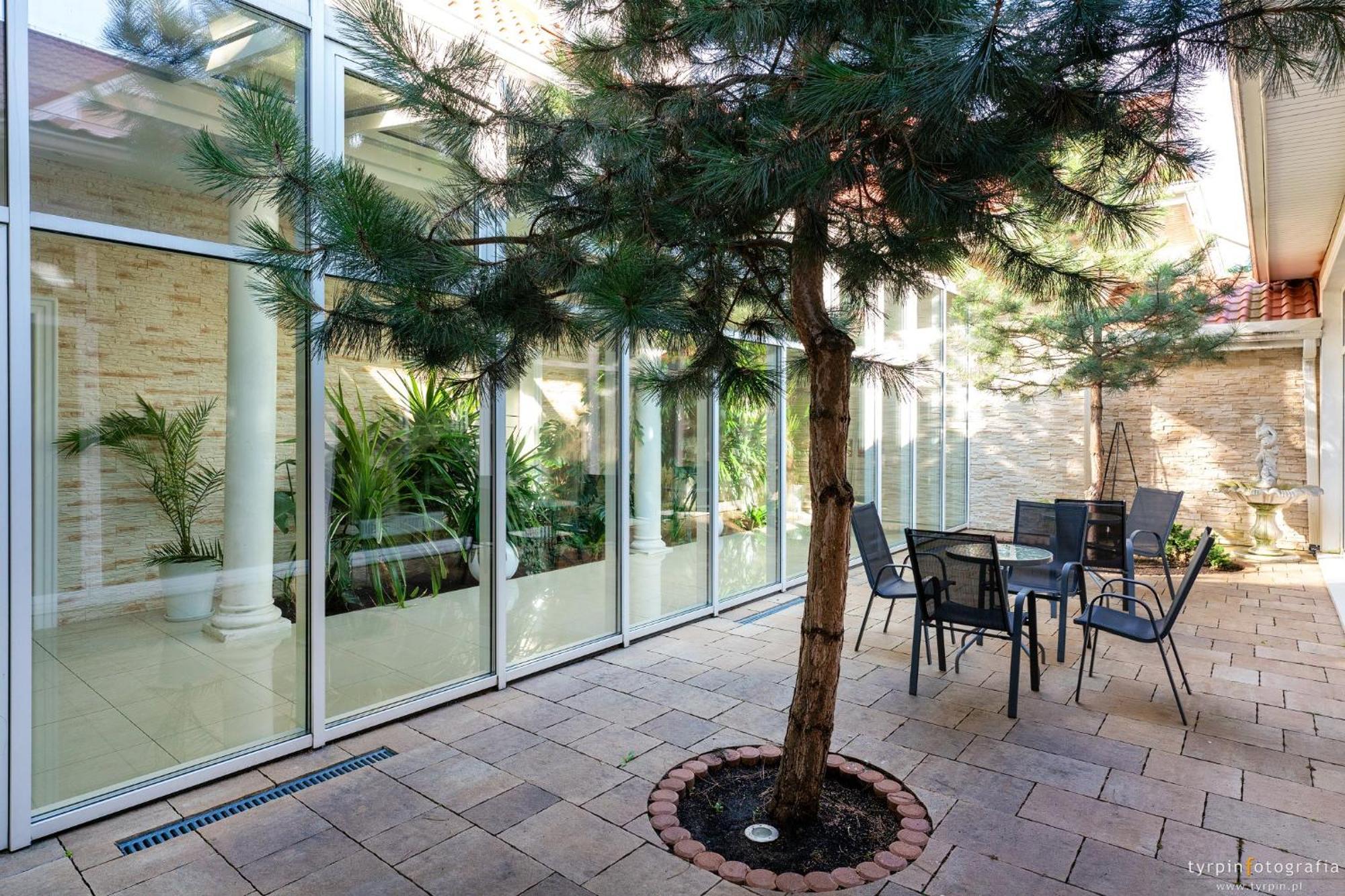 Hotel Millenium Góra Motyczna 외부 사진