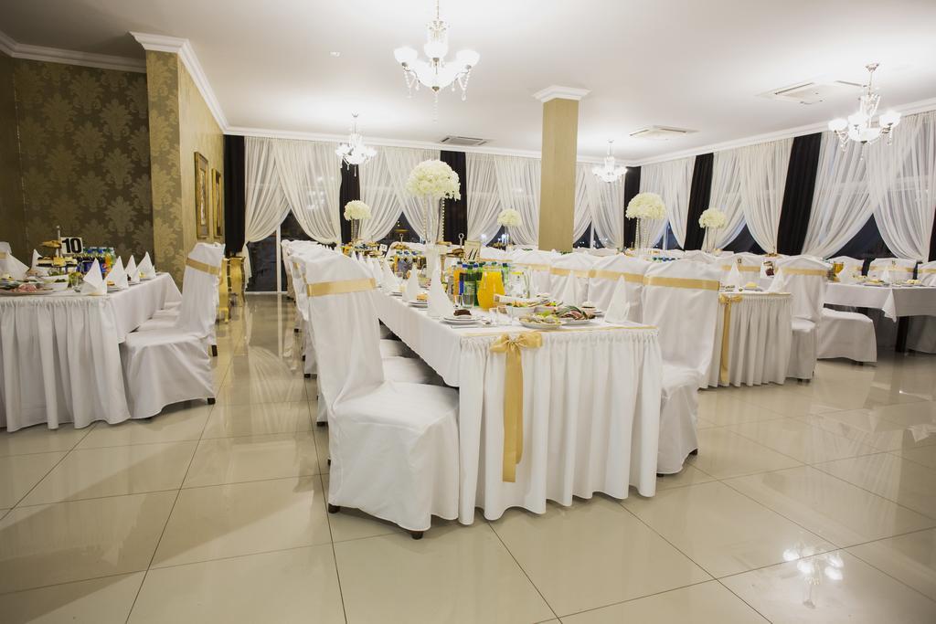 Hotel Millenium Góra Motyczna 외부 사진