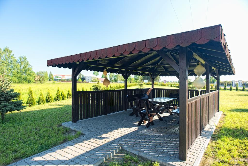 Hotel Millenium Góra Motyczna 외부 사진